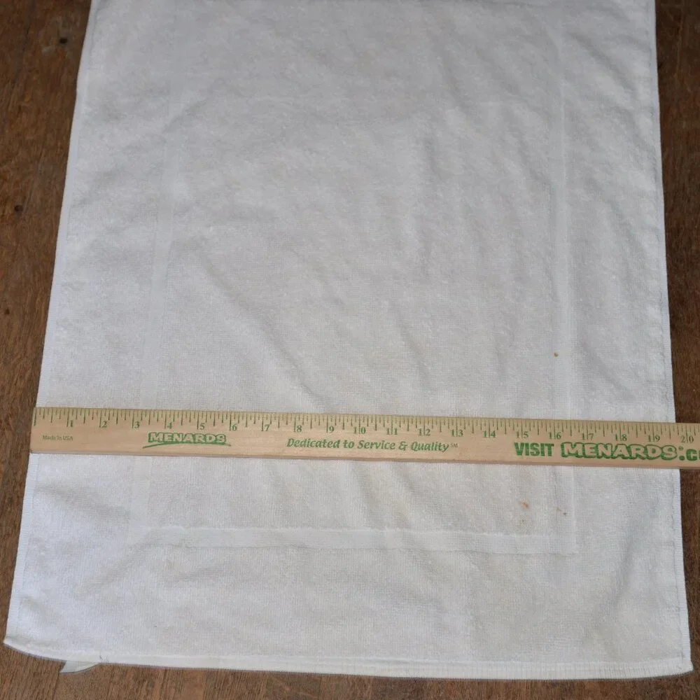 vintage Leshner white cotton blend bathroom bath rug hotel mat rectangular